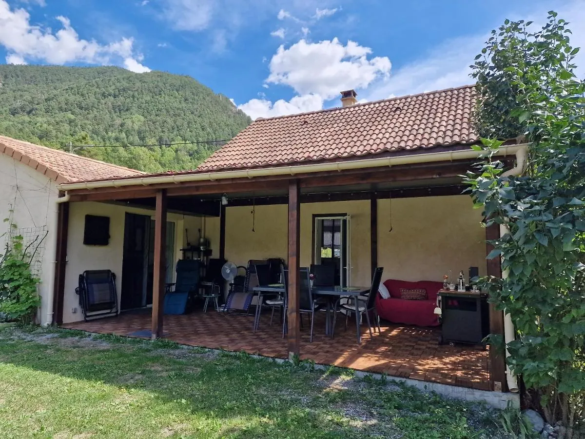 Homestay Chambre Aux Gorges De Daluis Guillaumes