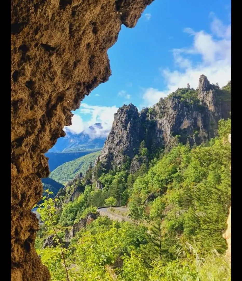 Chambre Aux Gorges De Daluis Guillaumes 0*,  France